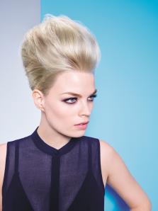 Go to a special occasion, how about an updo hairstyle...